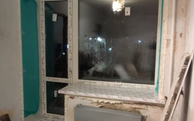 Два окна и балконный блок